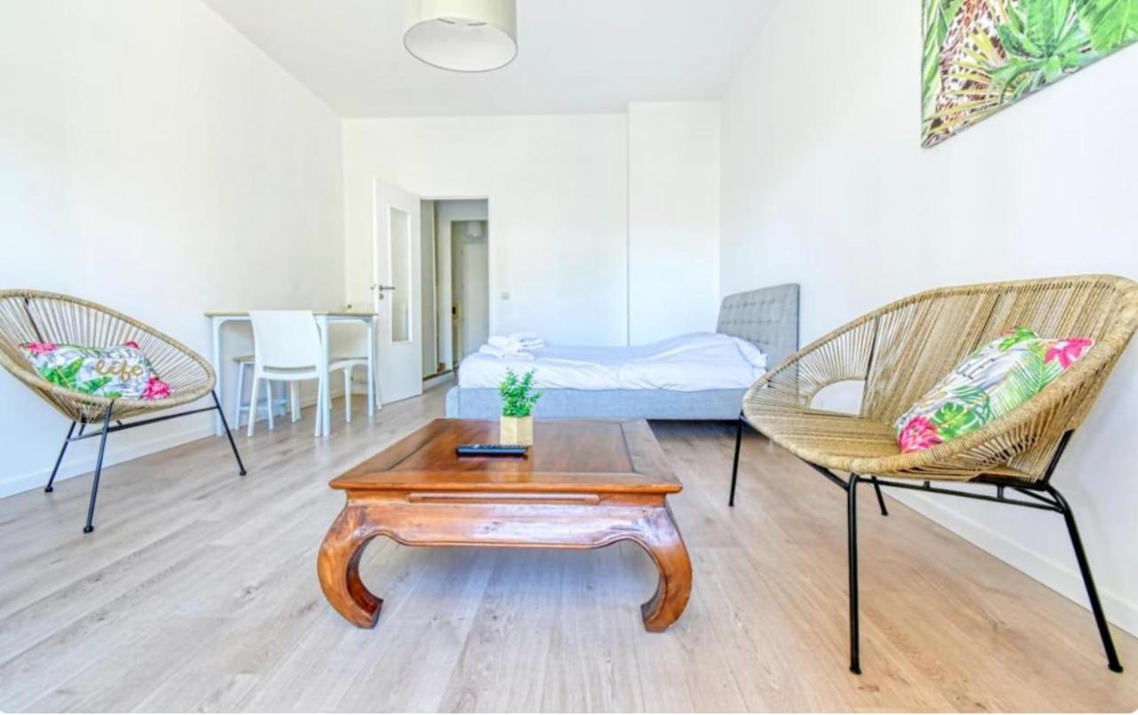Superbe Studio Lumineux Sur Cannes Avec Terrasse ! A Quelques Minutes De La Celebre Rue D'Antibes ! Экстерьер фото